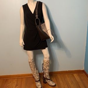 White house black market Surplice Tunic